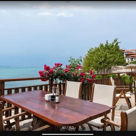 Garden Of Eden 2 Bedrooms Sea View Apartment, Saint 公寓 圣弗拉斯